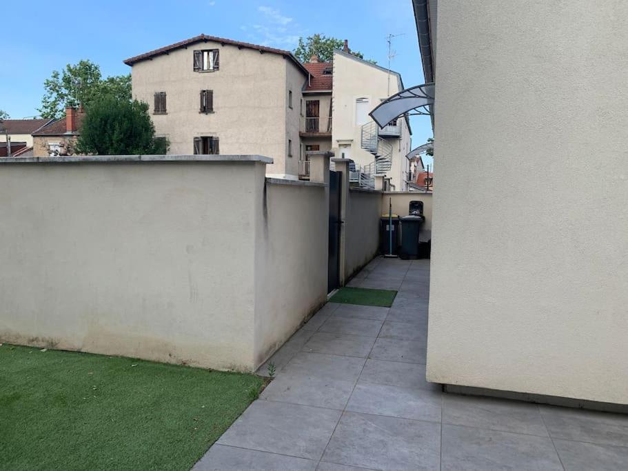 Maison Familiale Centre Dijon Villa ภายนอก รูปภาพ