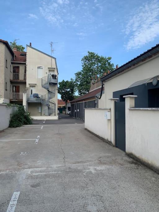 Maison Familiale Centre Dijon Villa ภายนอก รูปภาพ