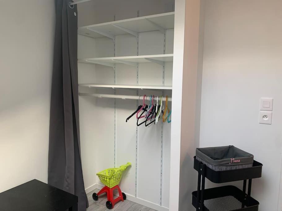Maison Familiale Centre Dijon Villa ภายนอก รูปภาพ
